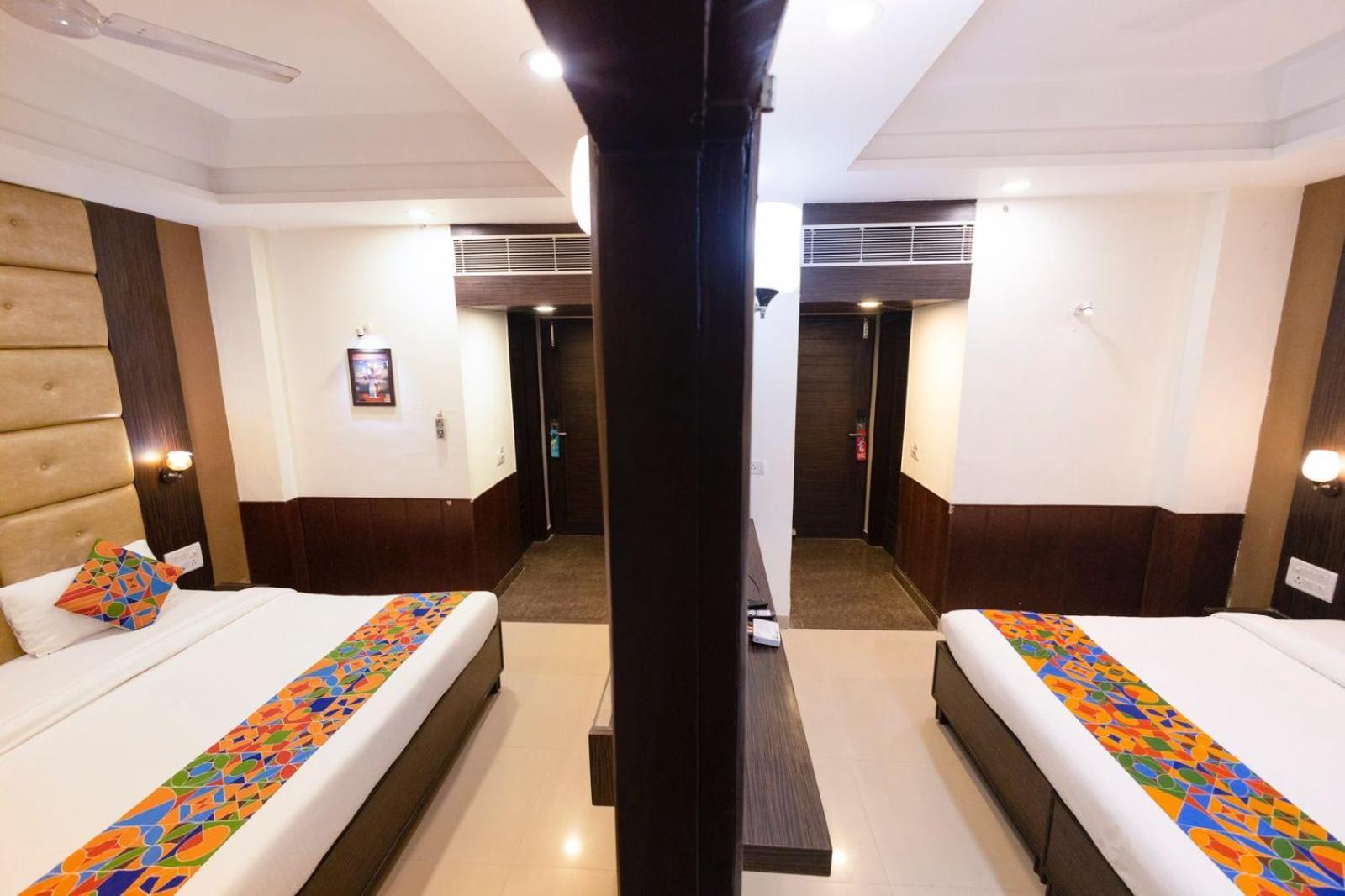 Hotel Sahibs Lighthouse - Swimming Pool Agra  Dış mekan fotoğraf
